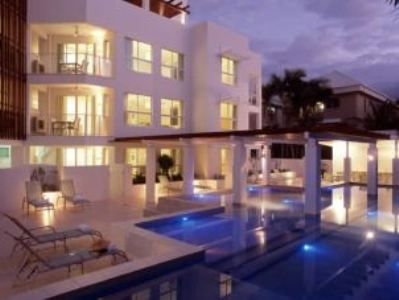 201 เลค สตรีท อพาร์ตเมนต์ (201 Lake Street Apartments)2