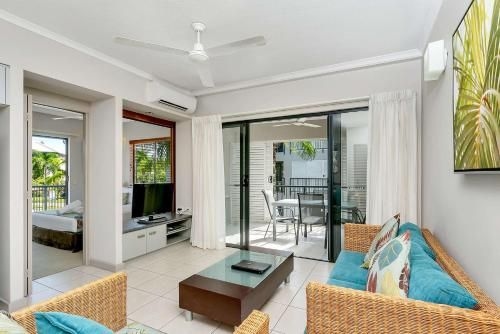 บลูลากูน รีสอร์ท (Blue Lagoon Resort)3