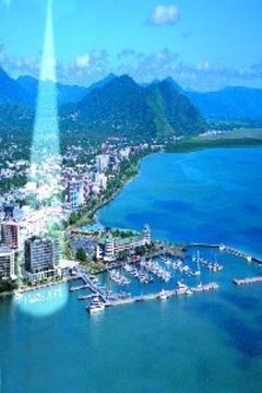Cairns Harbour Lights0