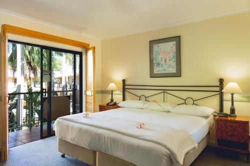 Palm Royale Cairns4