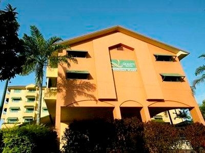 Quality Hotel Sheridan Plaza1