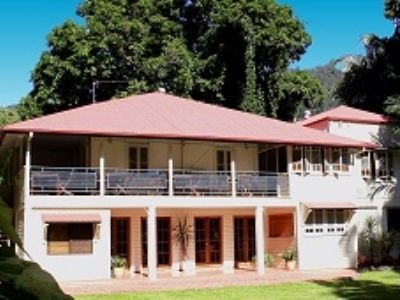 Zanzoo Retreat1