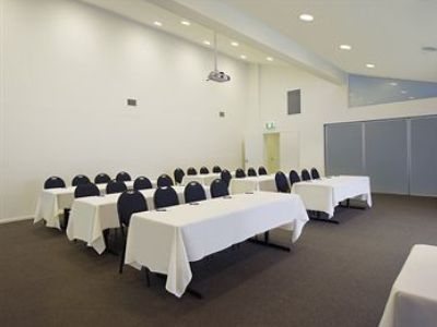 Oaks Oasis Caloundra3
