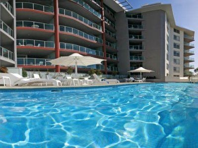 Clifton Suites On Northbourne1
