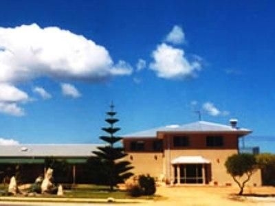 Cervantes Lodge4
