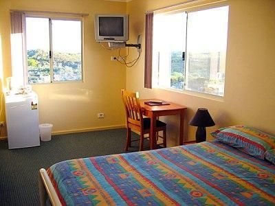 Cervantes Lodge2