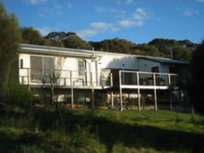 Thorn Park By The Vines3