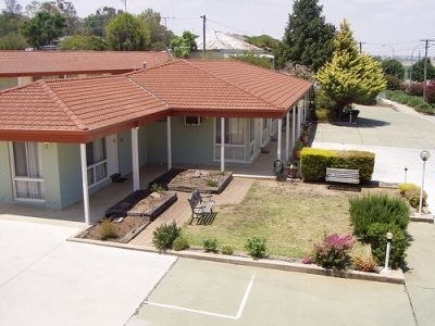 Country Comfort Cowra Countryman1