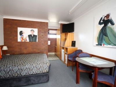 Best Western Country Pathfinder Mtr Inn4