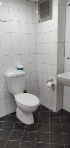 Coconut Grove Holiday Apartments4
