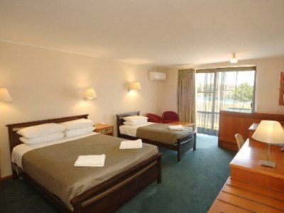 Argosy Motor Inn2