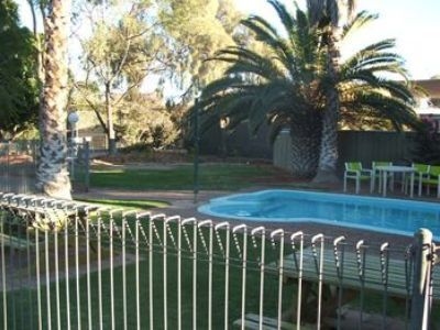 Desert Oaks Resort1