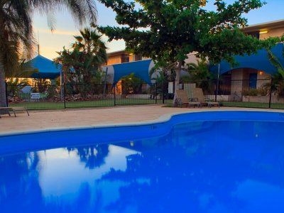 Golden Chain Sea Breeze Resort0