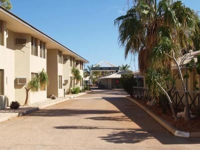 Potshot Resort2