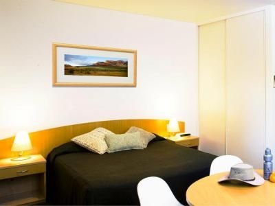 Wilpena Pound Resort4
