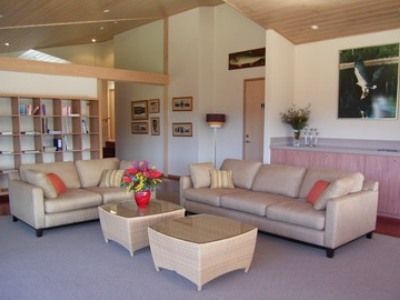 Gipsy Point Lakeside2