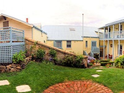 Lodge On Elizabeth1
