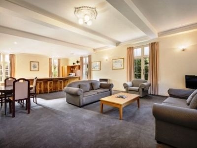 Quest Trinity House1