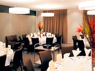Mercure Horsham2