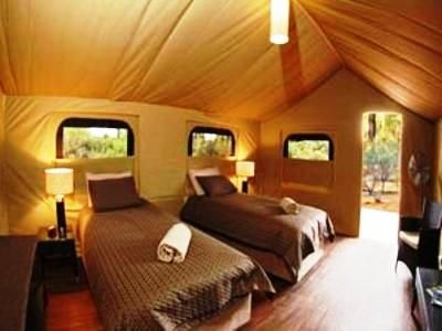 Kings Canyon Wilderness Lodge2