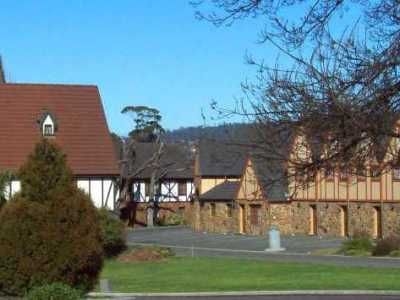 Alanvale Apartments And Motor Inn0