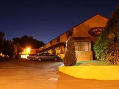Elphin Serviced Apartments3