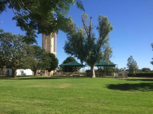 Longreach Motor Inn1