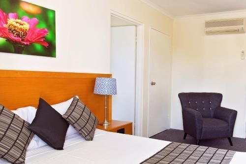 White Lace Motor Inn1