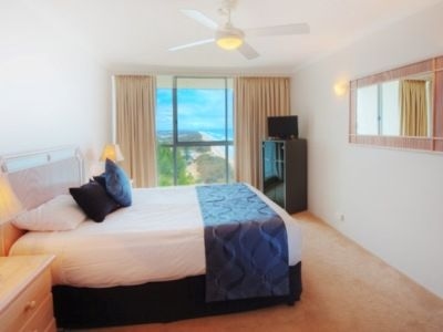 โกลเด้น แซนด์ส อพาร์ตเมนต์ส (Golden Sands Apartments)1