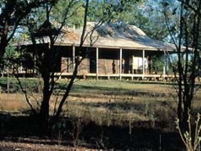Mataranka Homestead Tourist Resort0