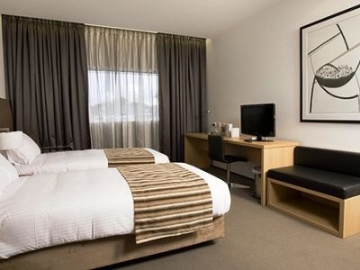 Chifley Doveton Dandenong2