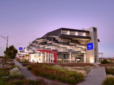 Grand Mercure Apt Caroline Springs1
