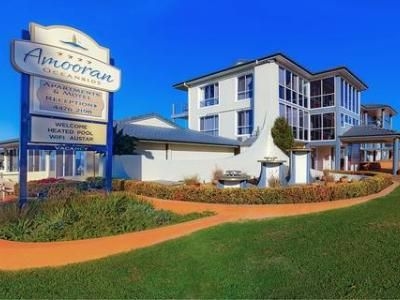 Amooran Oceanside Apartments and Motel1