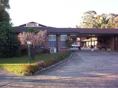 Pleasant Way Motel0
