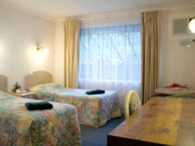 Pleasant Way Motel3