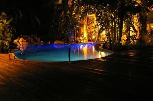Palm Cove Tropic Apartments3
