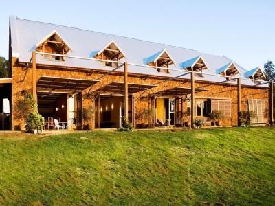 Stonebarn1