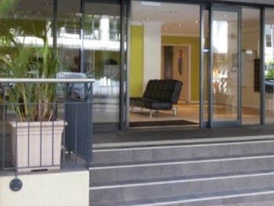 Mont Clare Boutique Apartments0
