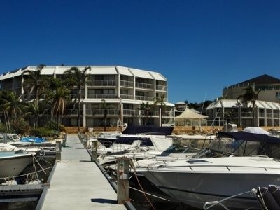 Pier 21 Apartment Hotel2