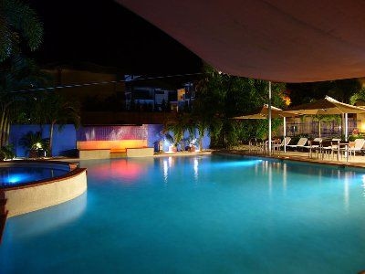 Central Plaza Resort1