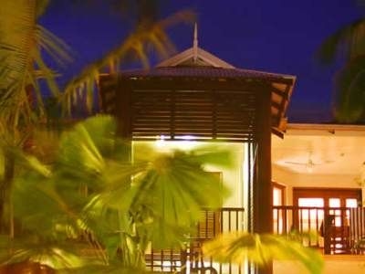 Hibiscus Spa Resort0