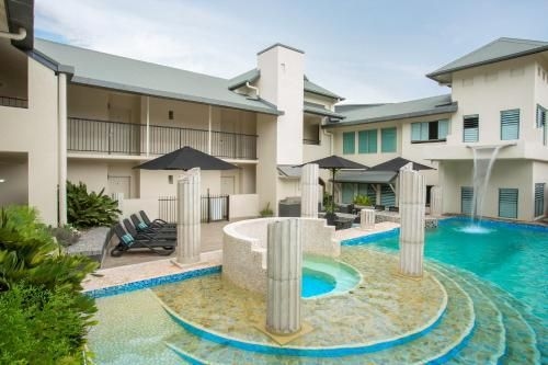 Mantra in the Village Port Douglas0
