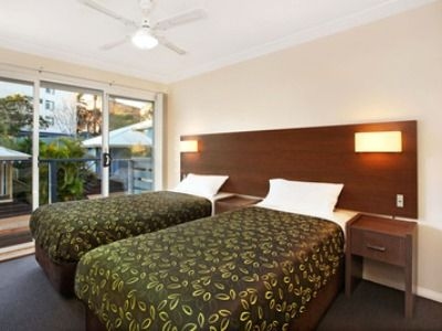 ฟลินส์ออนเซริฟโฮเต็ล (Flynns On Surf Hotel)4