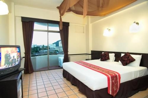 โรงแรมโรมเพลส (Rome Place Hotel)3