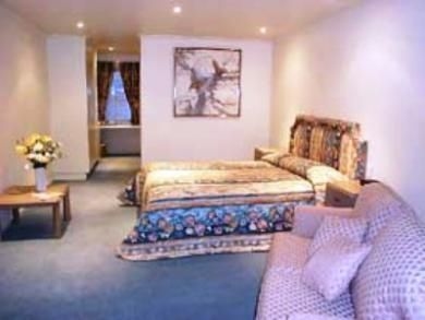 Ann's Place3