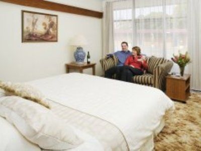Captains Lodge International1