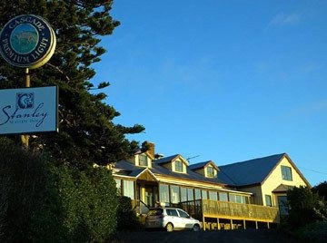 Stanley Seaview Inn1
