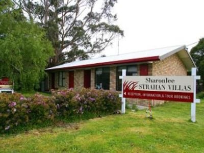 Sharonlee Strahan Villas2