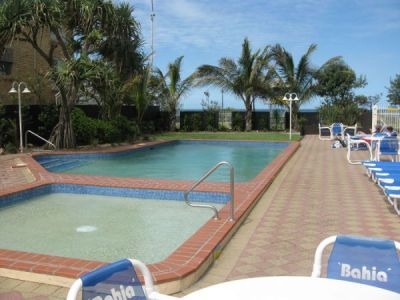Bahia Beachfront Apartments3