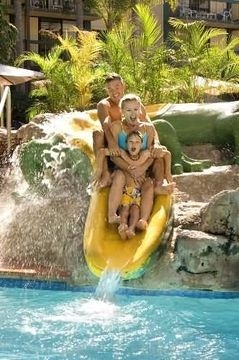 Paradise Resort4
